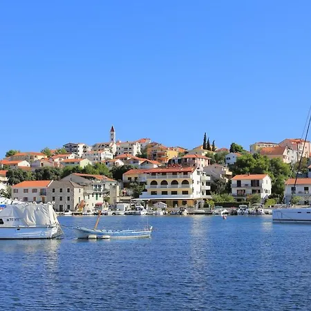 Appartement By The Sea Seget Vranjica, - 2037 *