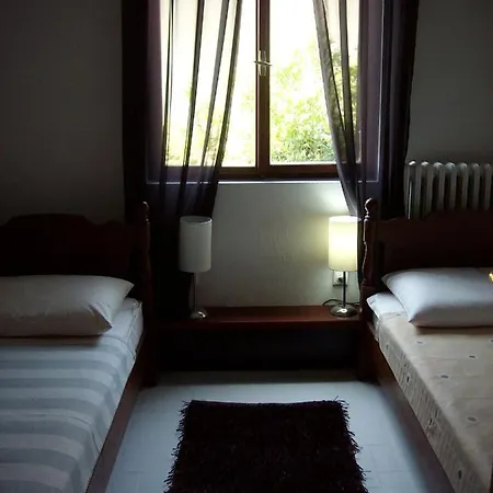 Appartement By The Sea Seget Vranjica, - 2037